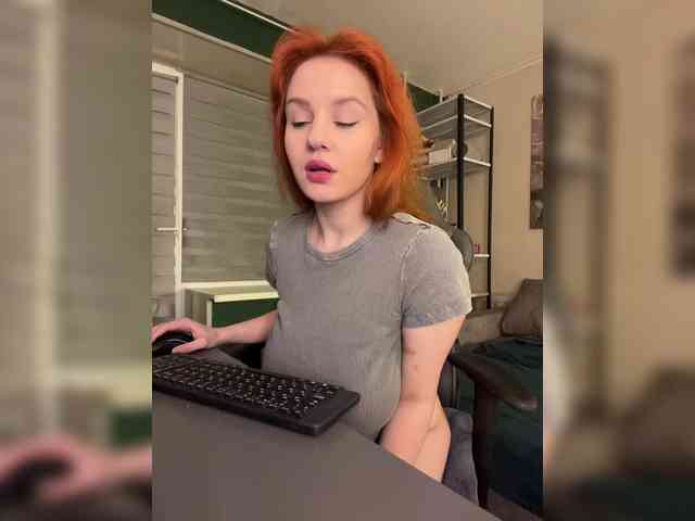 1_Aariella_1 webcam