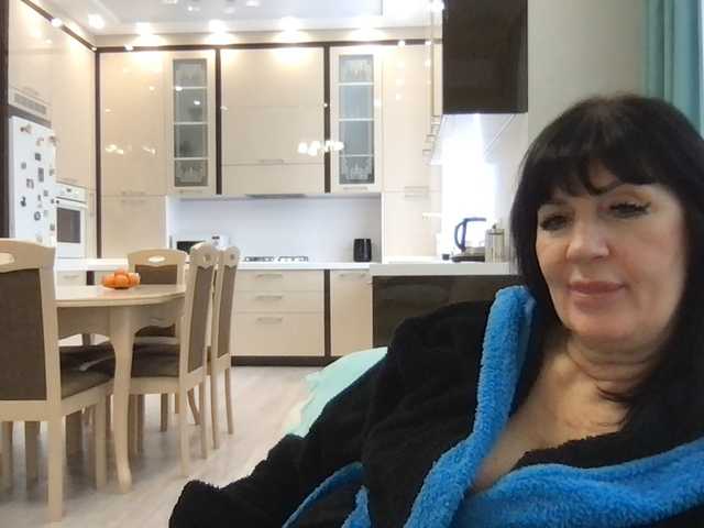 mmiissiiss1's BongaCams show and profile