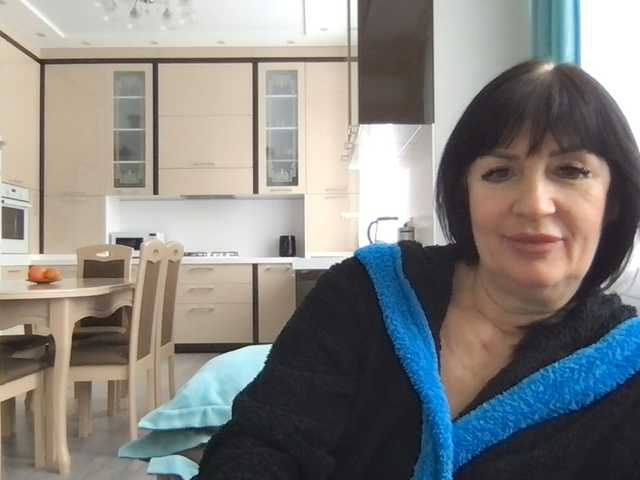 mmiissiiss1's BongaCams show and profile