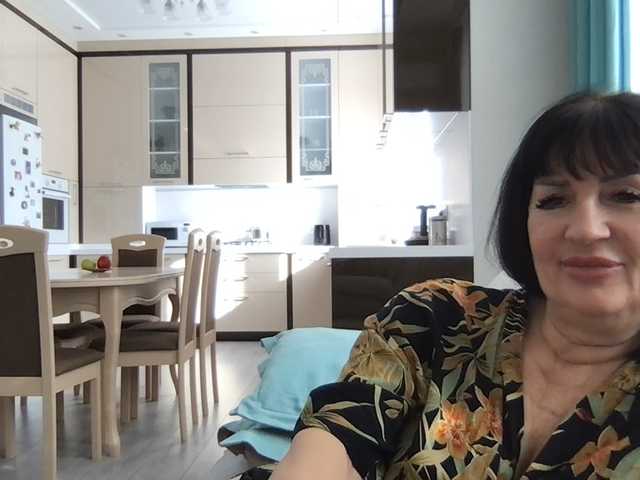 mmiissiiss1's BongaCams show and profile