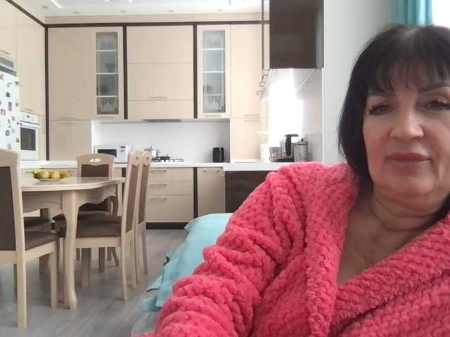 mmiissiiss1's BongaCams show and profile