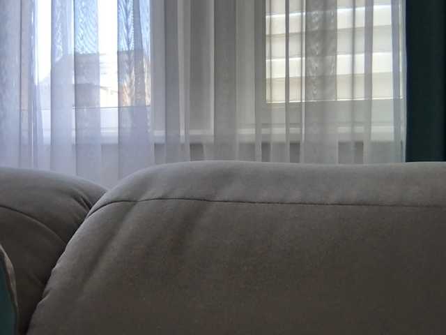 mmiissiiss1's BongaCams show and profile