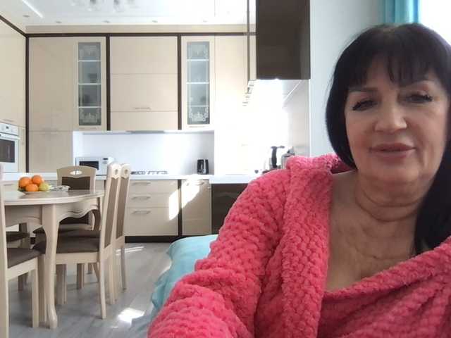 mmiissiiss1's BongaCams show and profile