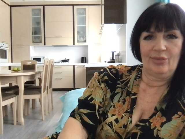 mmiissiiss1's BongaCams show and profile