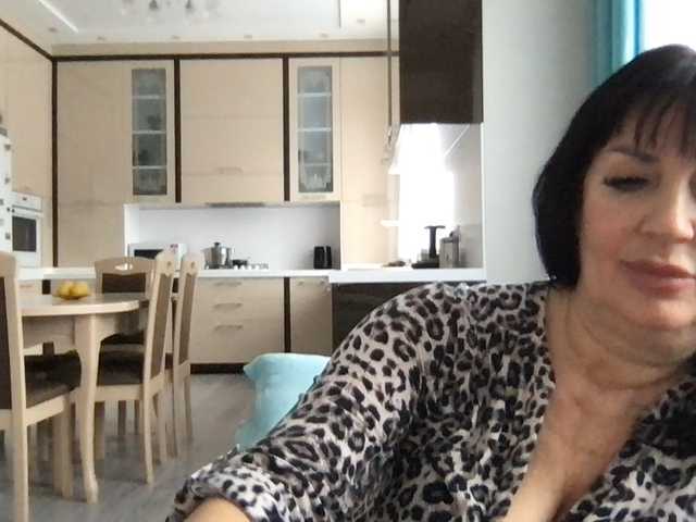 mmiissiiss1's BongaCams show and profile