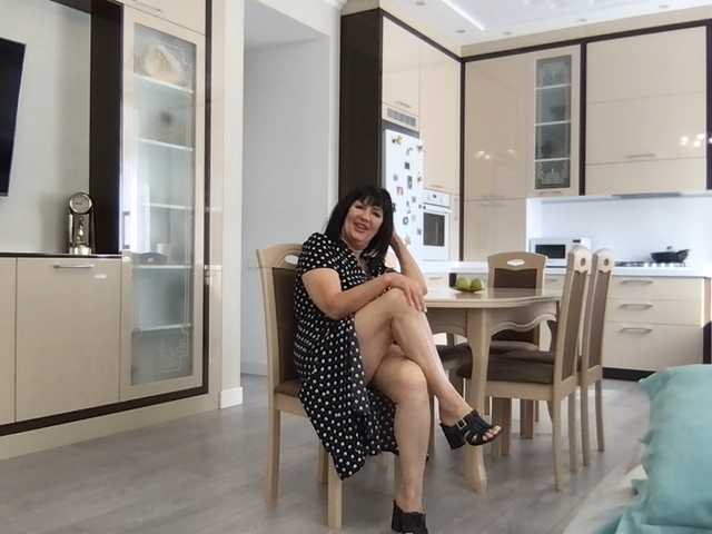 mmiissiiss1's BongaCams show and profile