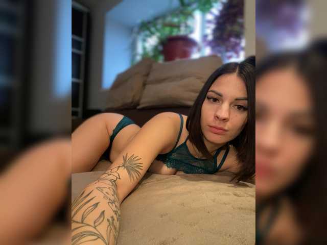 hotbaby23 cam belle