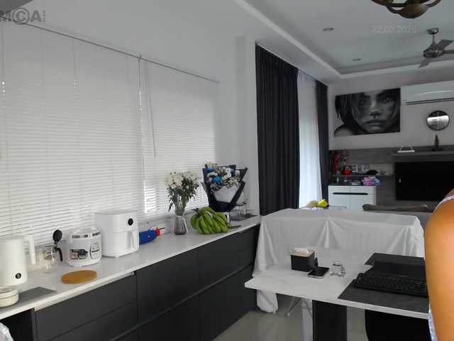 MsSun's BongaCams show and profile