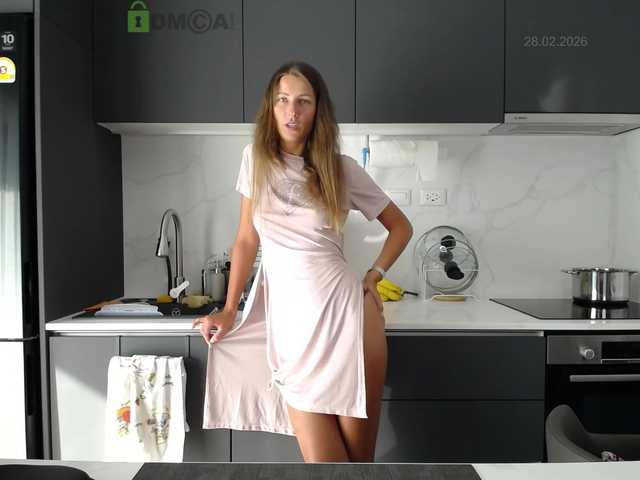 MsSun's BongaCams show and profile