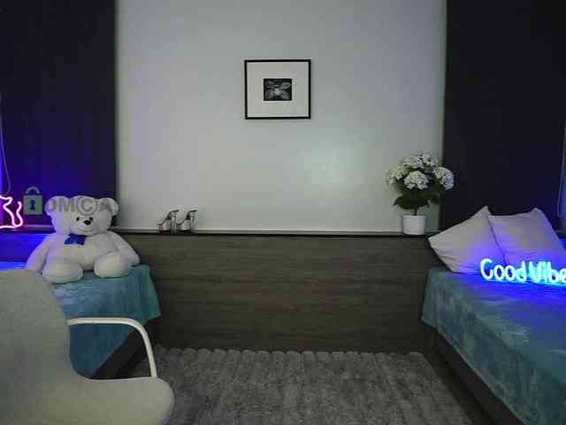 Anna_Shine webcam