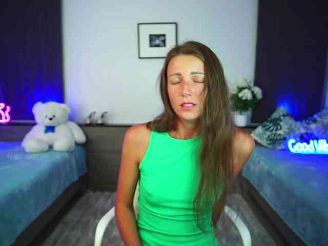 Anna_Shine webcam