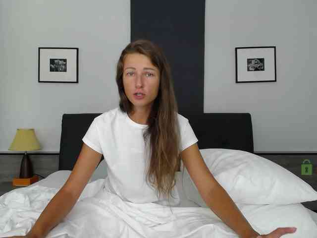 Anna_Shine webcam
