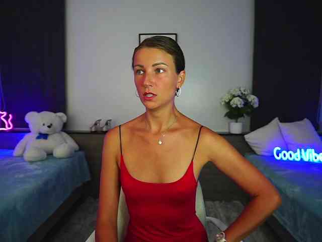 Anna_Shine webcam