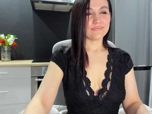 Dixii_life's BongaCams show and profile
