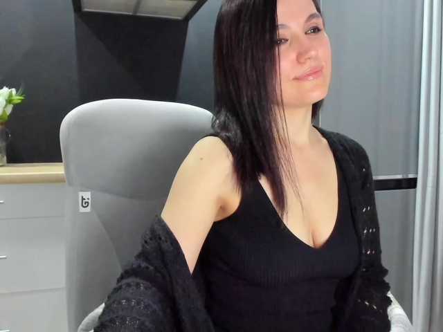 Dixii_life's BongaCams show and profile