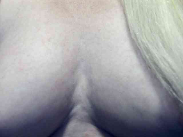 Lilia103 webcam