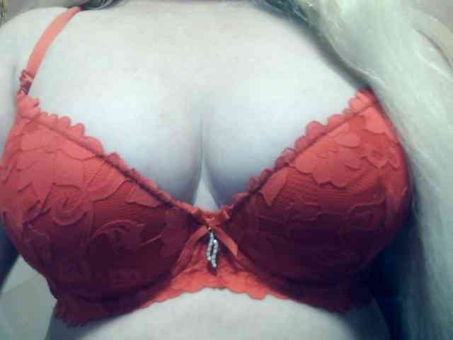 Lilia103 webcam