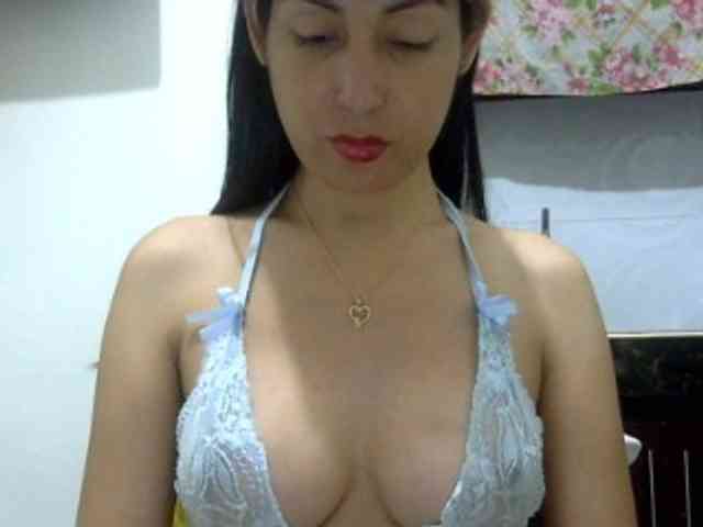 hotsexygoddes Live Webcam on BongaCams