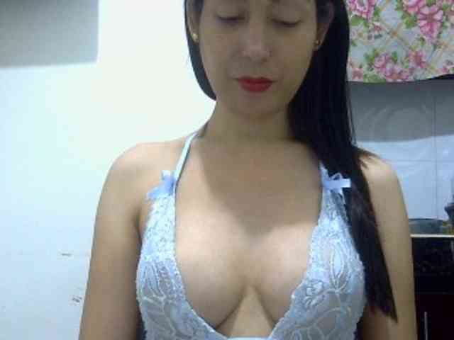 hotsexygoddes Live Webcam on BongaCams