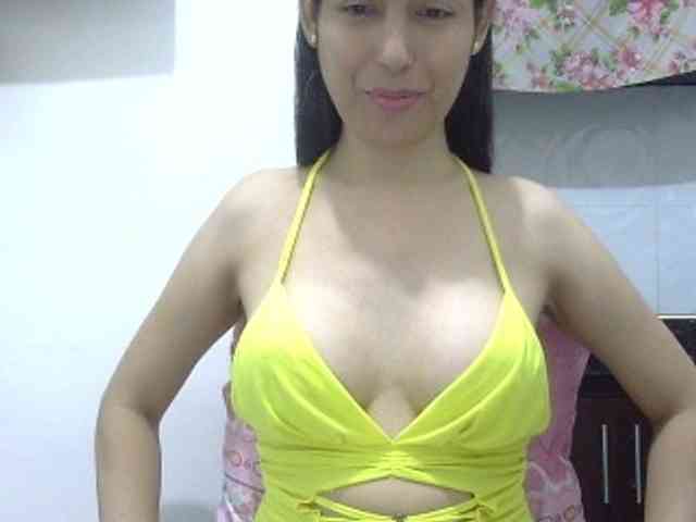 hotsexygoddes Live Webcam on BongaCams