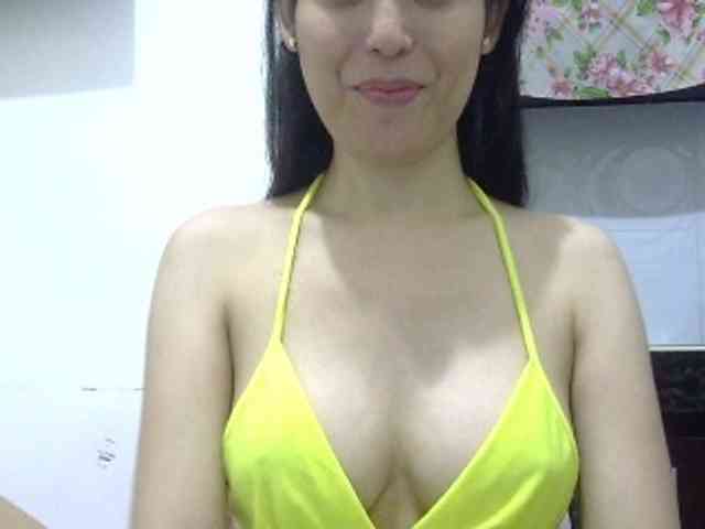 hotsexygoddes Live Webcam on BongaCams
