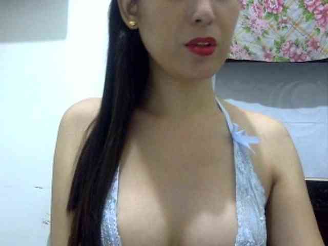 hotsexygoddes Live Webcam on BongaCams