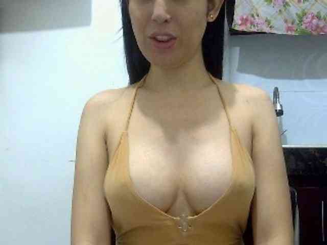 hotsexygoddes Live Webcam on BongaCams