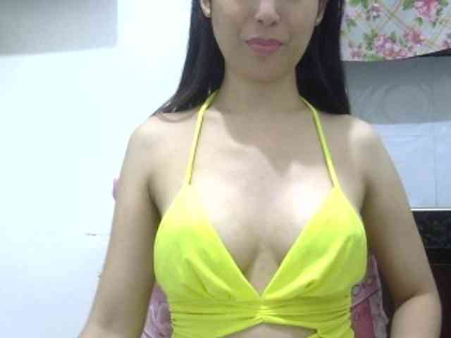 hotsexygoddes Live Webcam on BongaCams