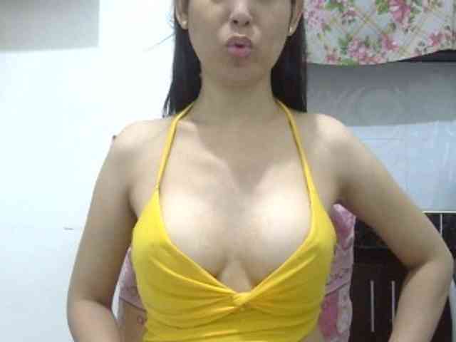 hotsexygoddes Live Webcam on BongaCams