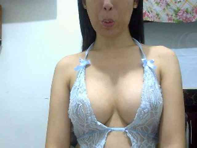 hotsexygoddes Live Webcam on BongaCams