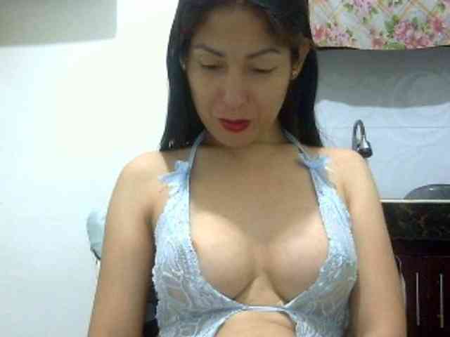 hotsexygoddes Live Webcam on BongaCams