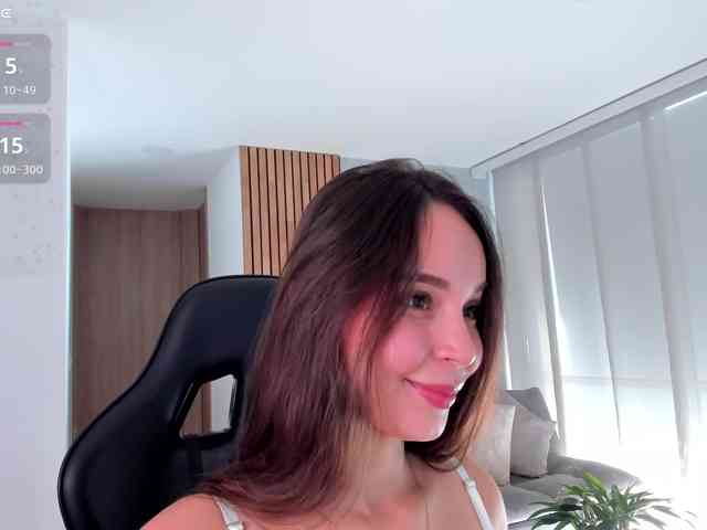AnnieeHall webcam