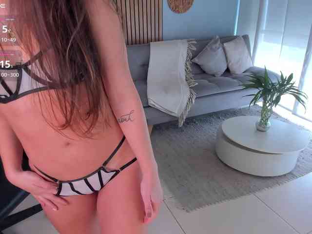 AnnieeHall webcam