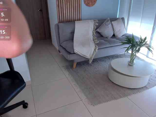 AnnieeHall