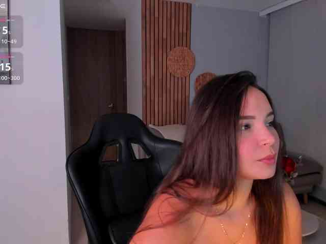 AnnieeHall AnnieeHall