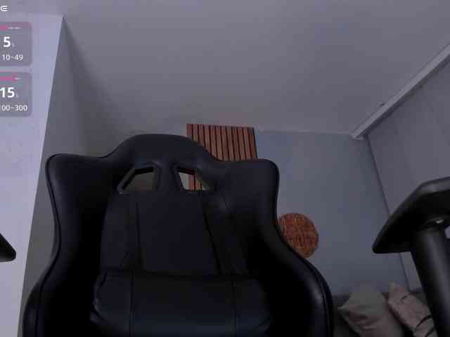 AnnieeHall Live Webcam on BongaCams