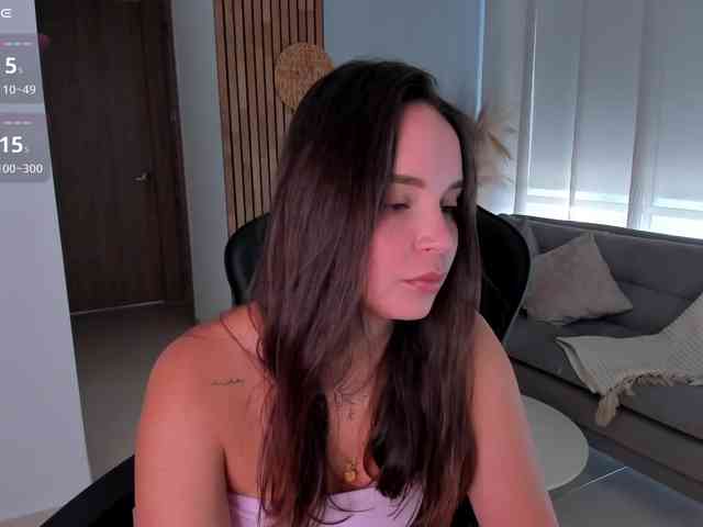 AnnieeHall