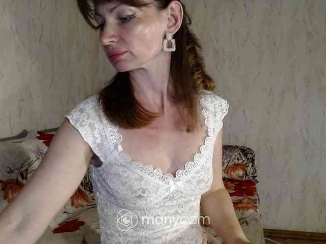 KedraLuv webcam