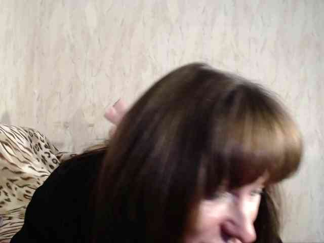 KedraLuv webcam