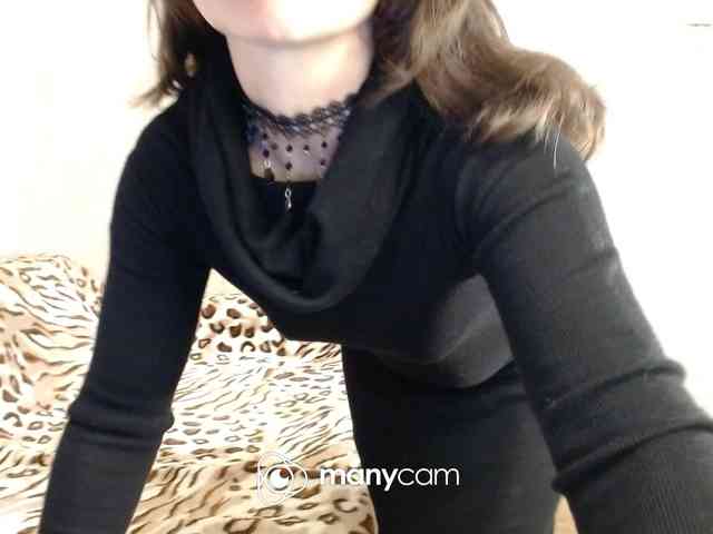 KedraLuv webcam
