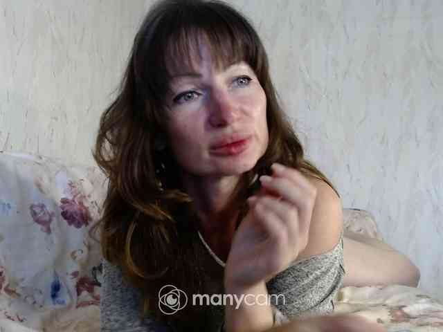 KedraLuv webcam
