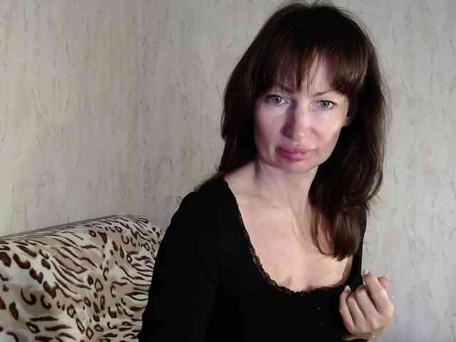 KedraLuv webcam