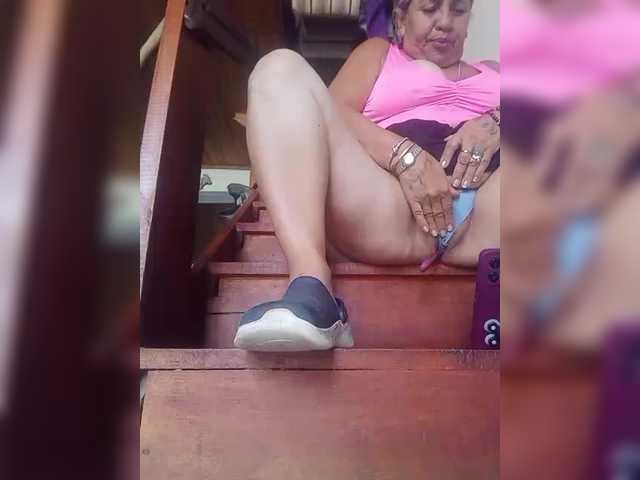 DirtyBiancax's BongaCams show and profile