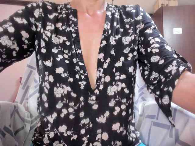 valentina4sex webcam