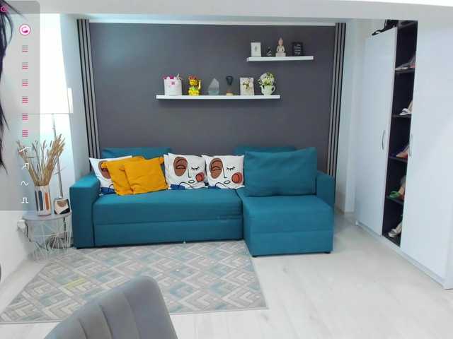 ChristalX's BongaCams show and profile