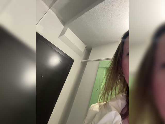 Ledi1 — Welcome to my room!  Favorite vibration Lovense 20, 201, 301 tokens!