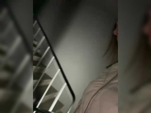 Ledi1's BongaCams show and profile