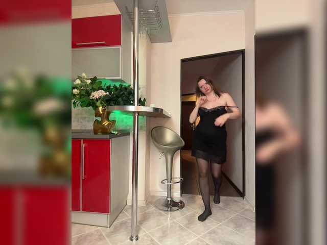 Ledi1's BongaCams show and profile