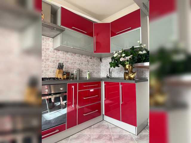 Ledi1's BongaCams show and profile