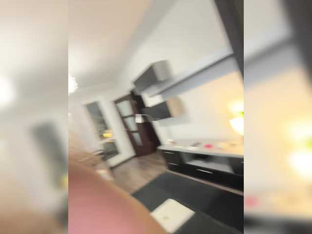 Ledi1's BongaCams show and profile